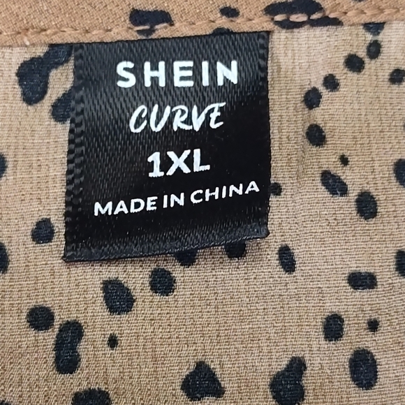 Shein Women's Black Brown Animal Print V-Neck Top Blouse Sz 1XL - Picture 10 of 11